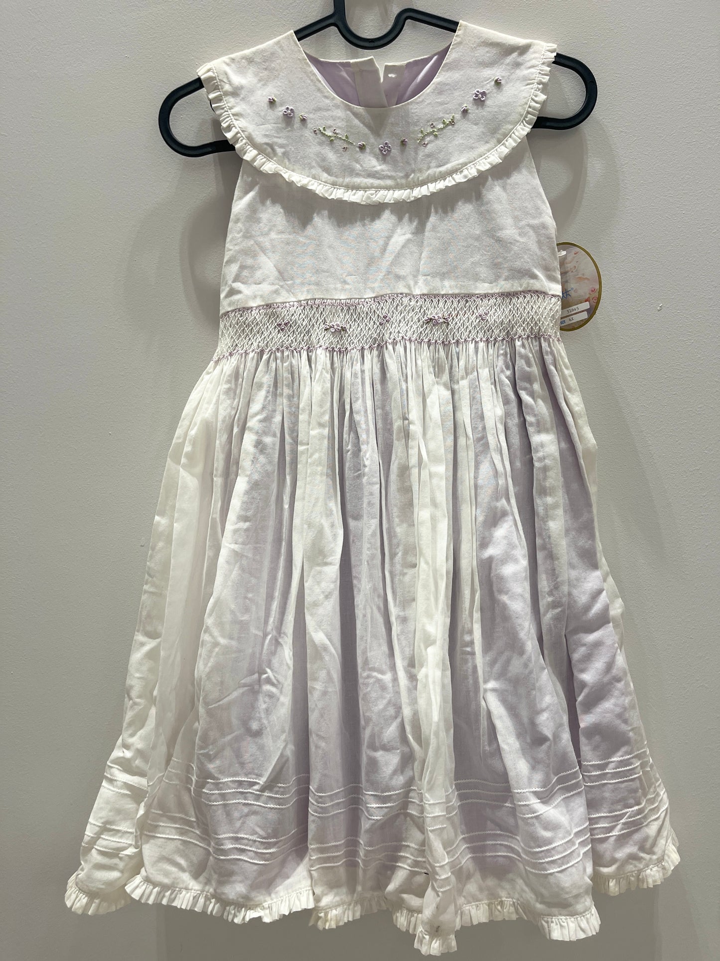 Girls classic dress