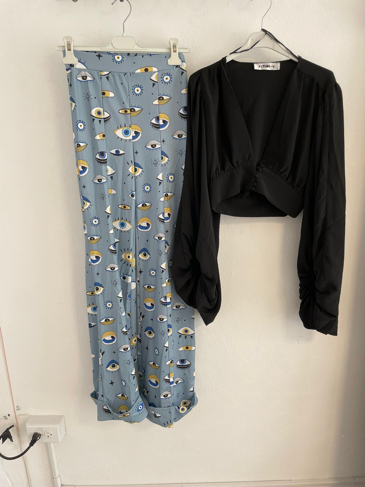 Bell bottoms eyes pants