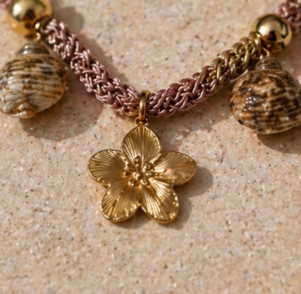 Seaside Bloom Necklace