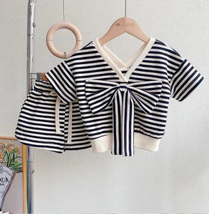 Girls V- neck set Black and White striped and bow shirt and short