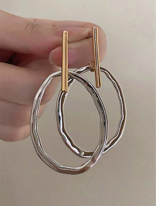 Minimalist Duo-Tone Abstract Oval Drop Earrings