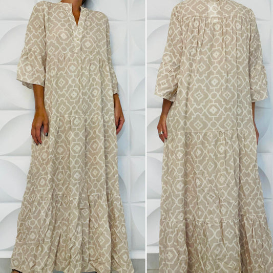 Beige caftan