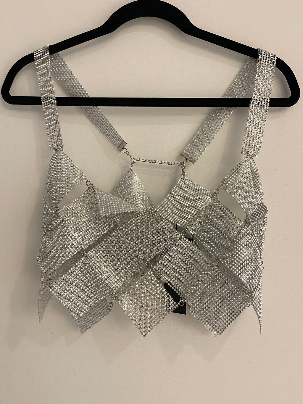 Silver statement top