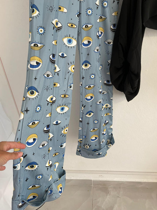 Bell bottoms eyes pants